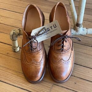 BedStü womens vintage look shoe